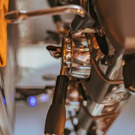 A&m With Free Parking Otel 3*