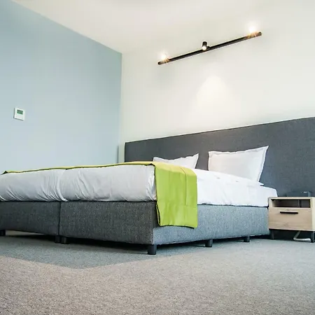 A&m With Free Parking