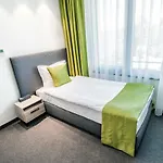 A&m With Free Parking Хотел 3*