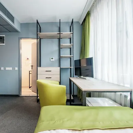 A&m With Free Parking فندق 3*