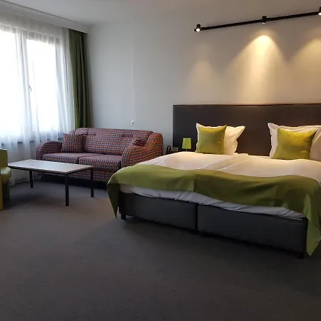 A&m With Free Parking