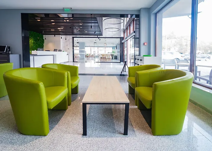 A&m With Free Parking Hotel