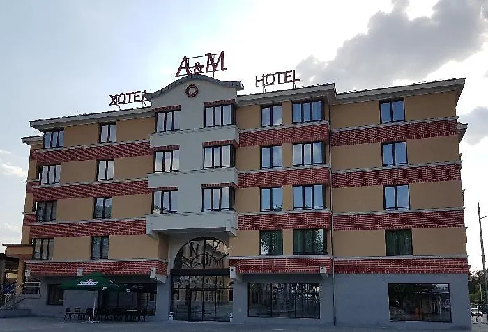 Hotel A&m With Free Parking