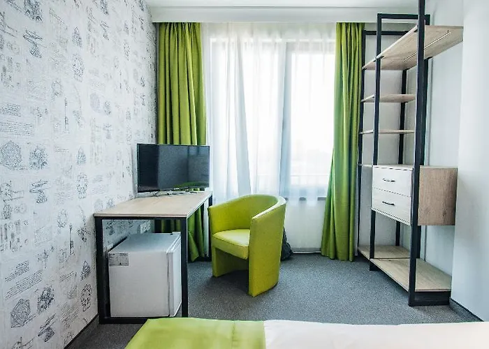 Hotel A&m With Free Parking 3*